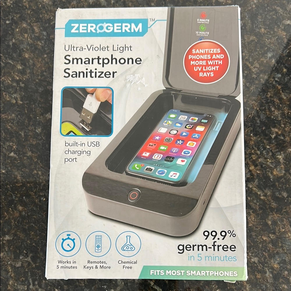 Black Smartphone Charger with UV Sanitizing Capabilities